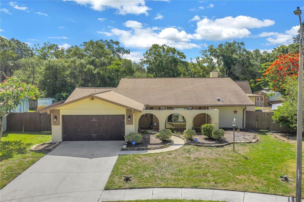 Photo of 10657 Del Prado Drive E, Largo, FL 33774 (MLS # TB8510268)