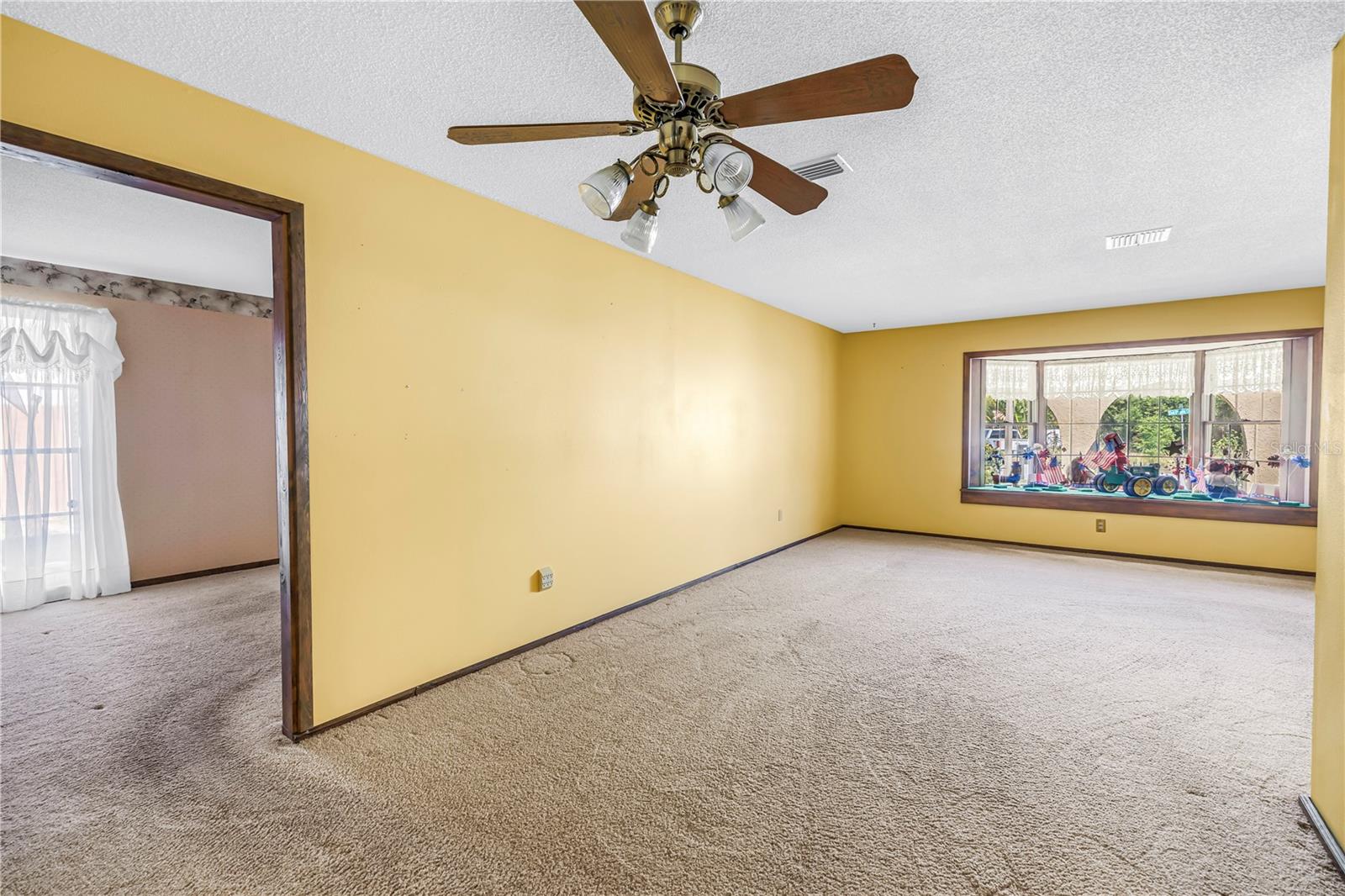 DEL PRADO IMPERIAL UNIT 1 - Residential