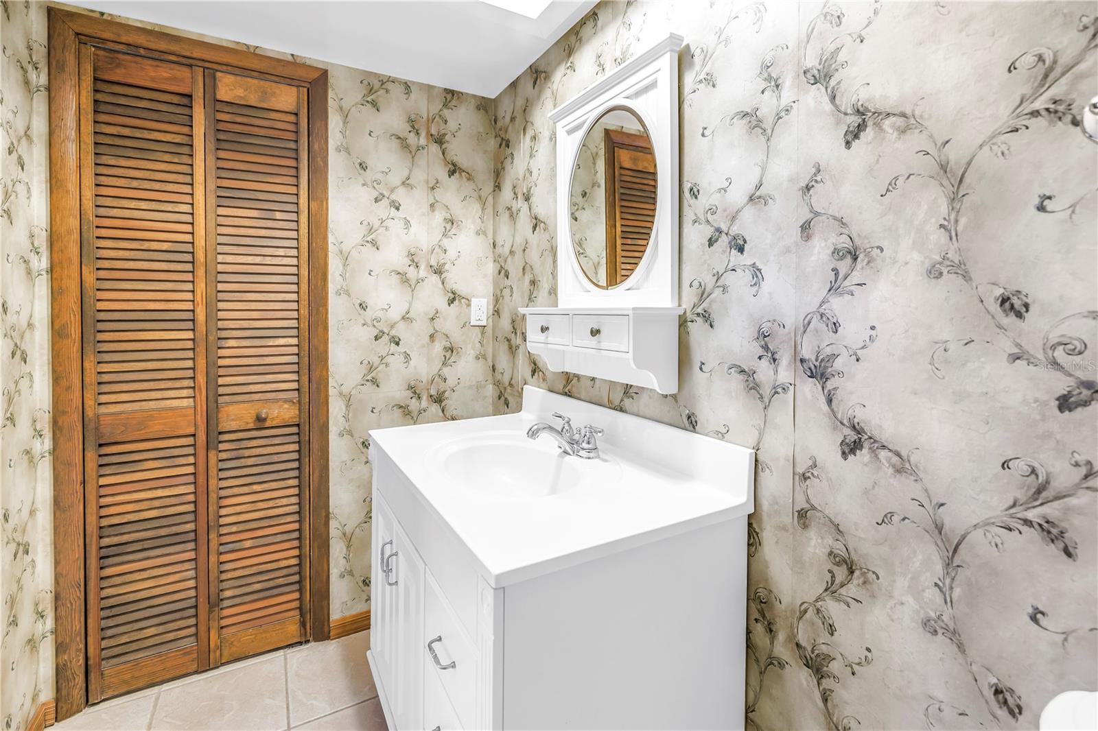 DEL PRADO IMPERIAL UNIT 1 - Residential