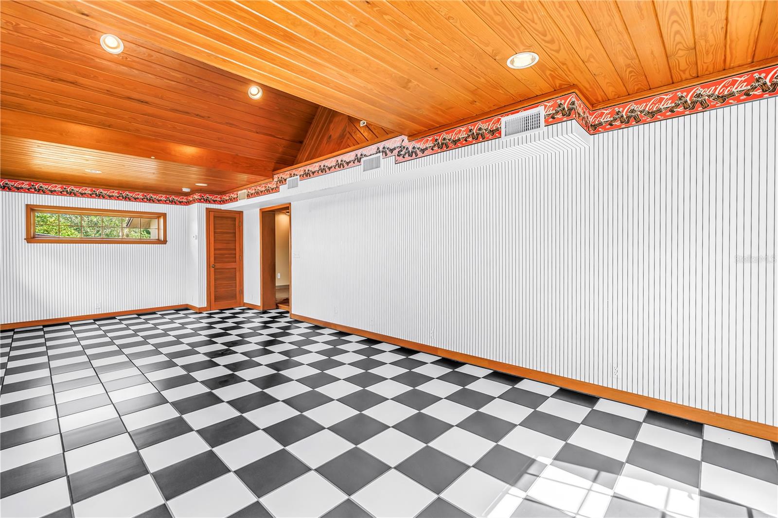 DEL PRADO IMPERIAL UNIT 1 - Residential
