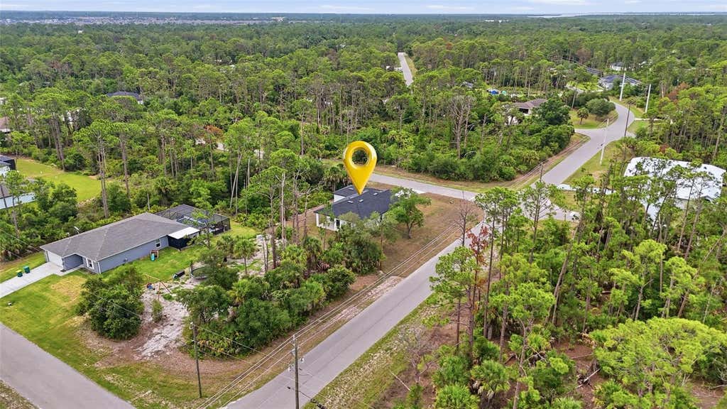 Photo of 15144 Faulkner Avenue, Port Charlotte, FL 33953 (MLS # C7526350)