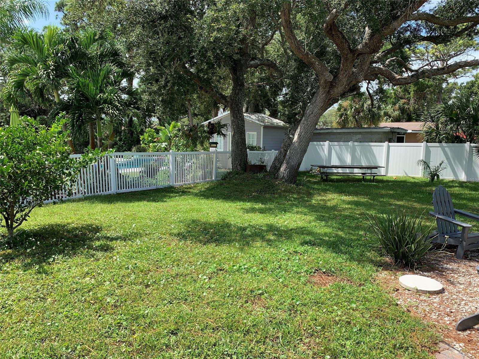 Detwilers Add 01 New Smyrna Bch - Residential Lease