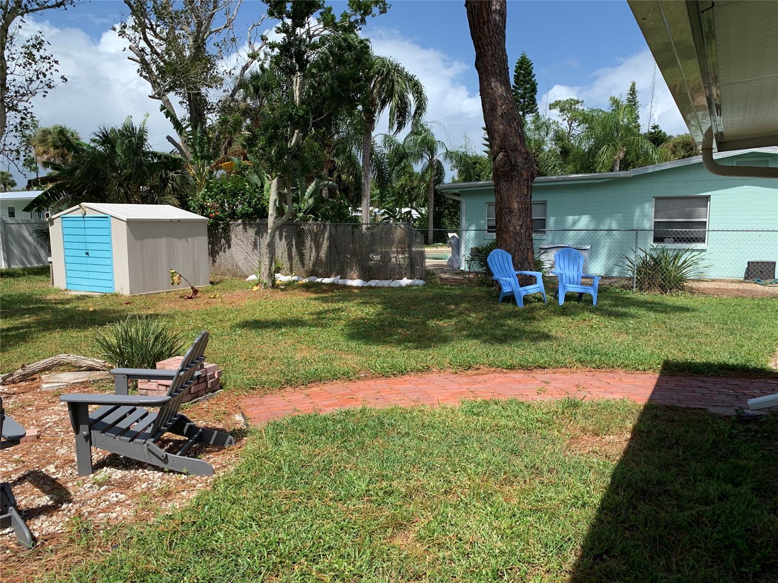 Detwilers Add 01 New Smyrna Bch - Residential Lease