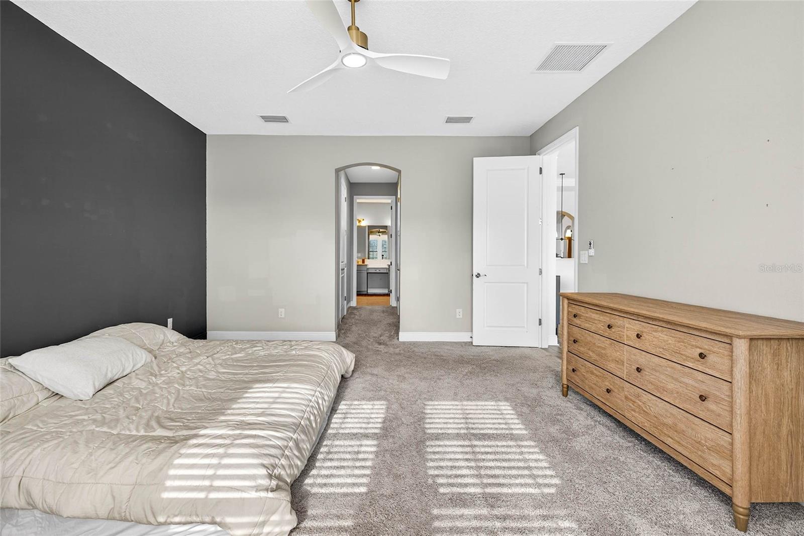 B & D HAWKSTONE PH 2 - Residential Lease