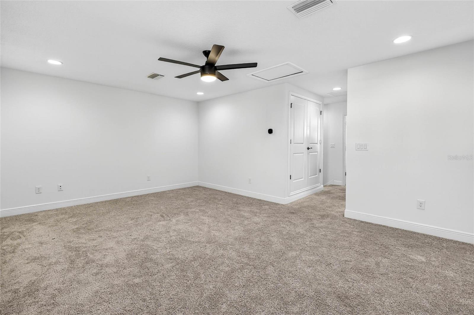 B & D HAWKSTONE PH 2 - Residential Lease