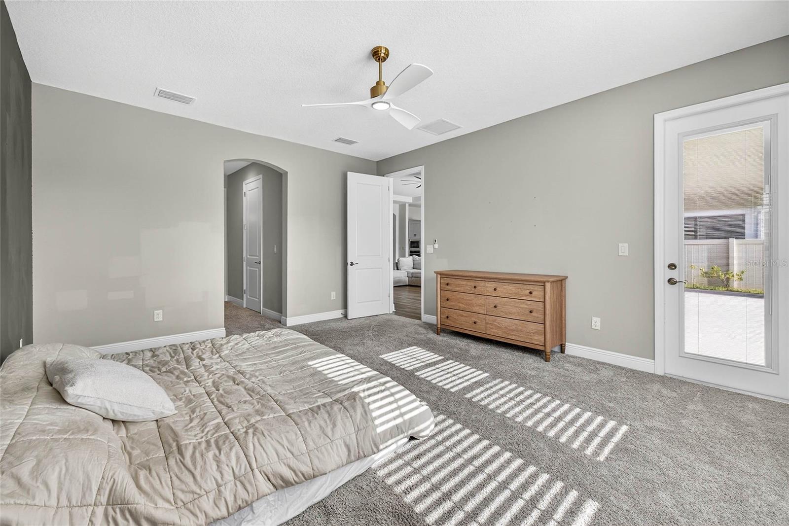 B & D HAWKSTONE PH 2 - Residential Lease