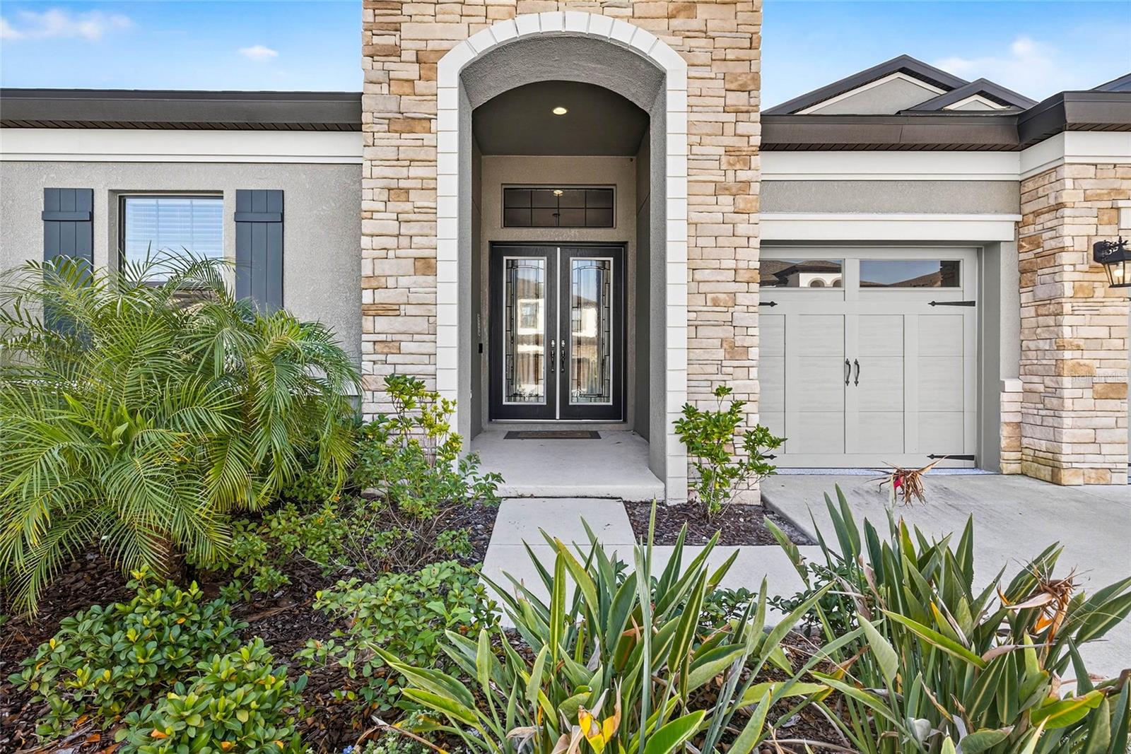 B & D HAWKSTONE PH 2 - Residential Lease