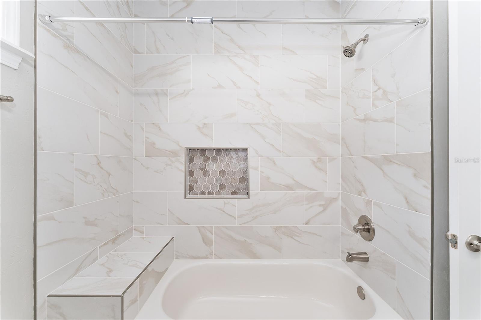 GRAND OAKS AT TOWER PH 2 PB 37 PG 63 - Residential