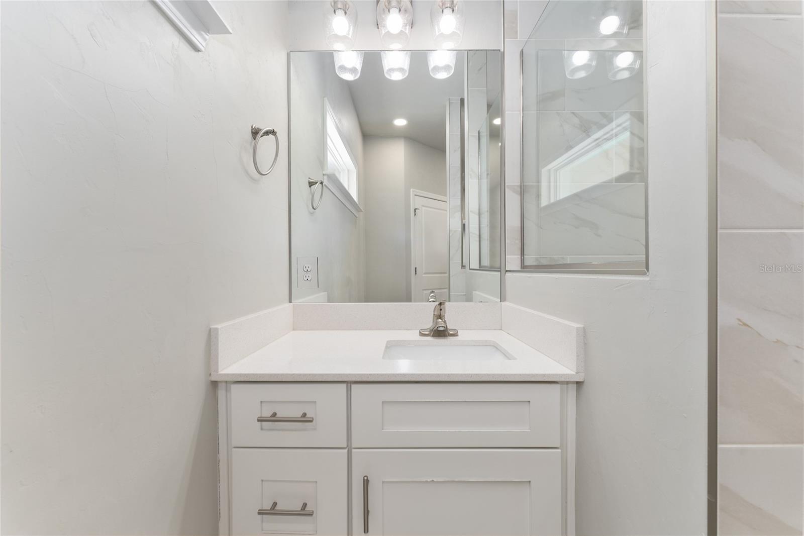 GRAND OAKS AT TOWER PH 2 PB 37 PG 63 - Residential