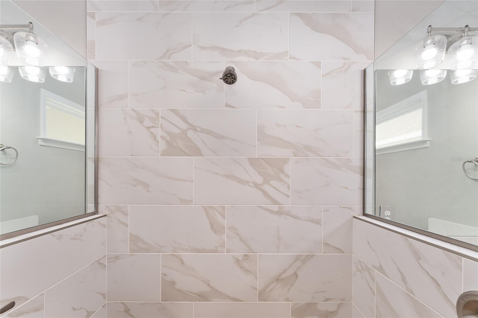 GRAND OAKS AT TOWER PH 2 PB 37 PG 63 - Residential