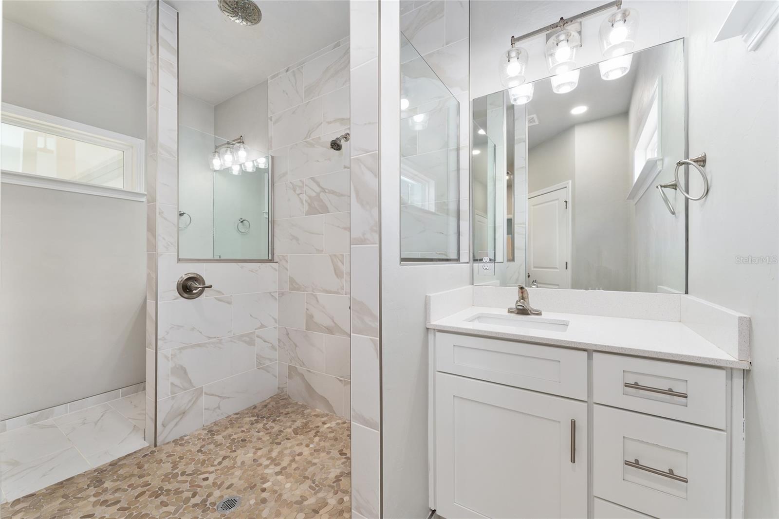 GRAND OAKS AT TOWER PH 2 PB 37 PG 63 - Residential