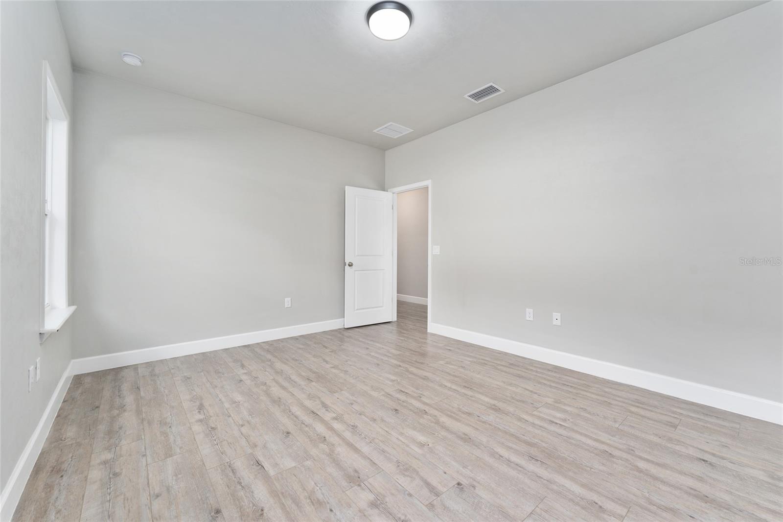 GRAND OAKS AT TOWER PH 2 PB 37 PG 63 - Residential