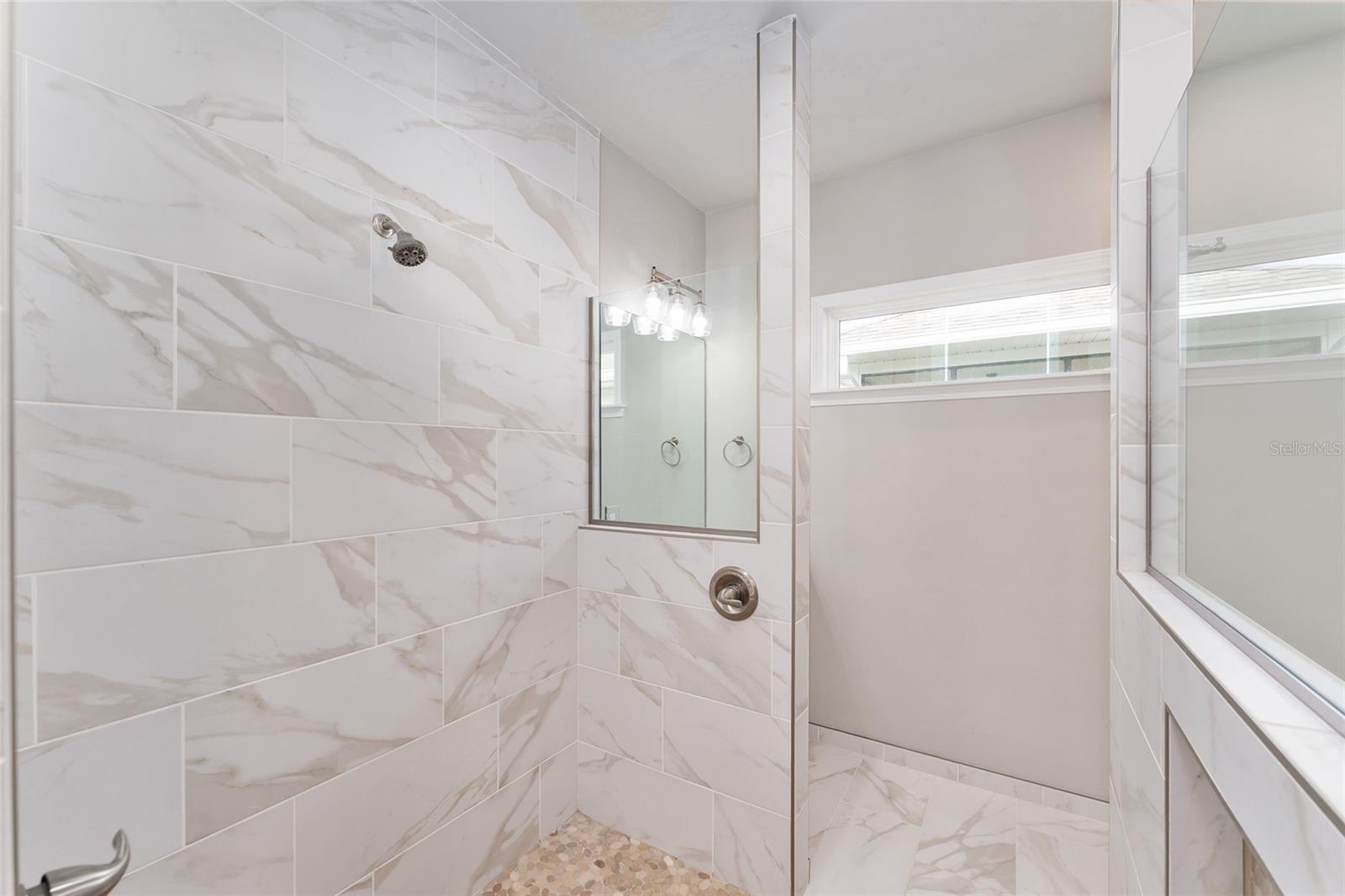 GRAND OAKS AT TOWER PH 2 PB 37 PG 63 - Residential