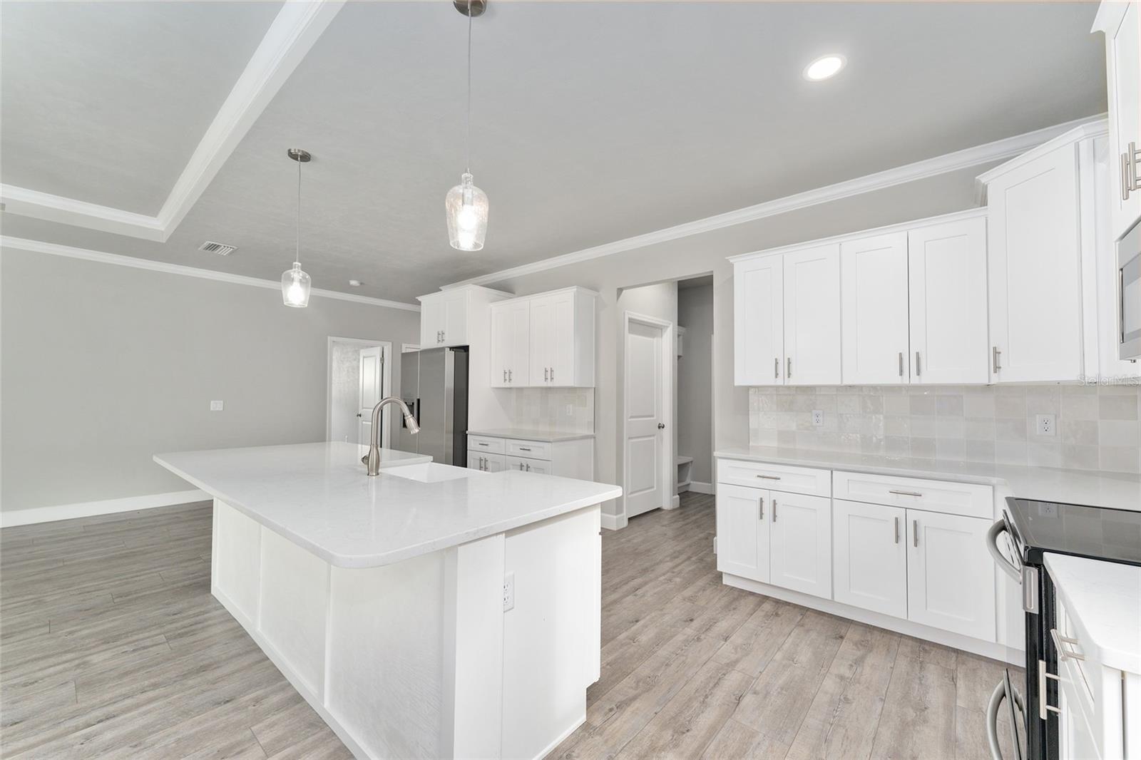 GRAND OAKS AT TOWER PH 2 PB 37 PG 63 - Residential