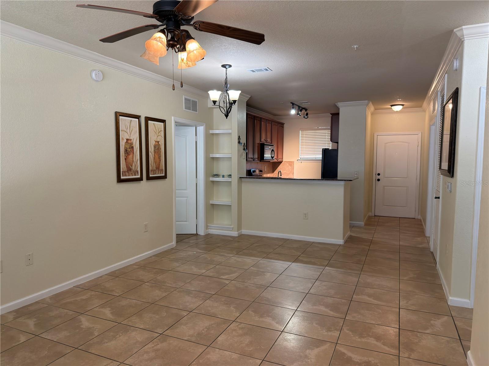 BELLA PIAZZA - Residential Lease