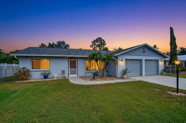 5503 18TH AVE E, BRADENTON, FL 34208 - Image e7dcdffd8736e76672a2104151a9ffc6/2649509853