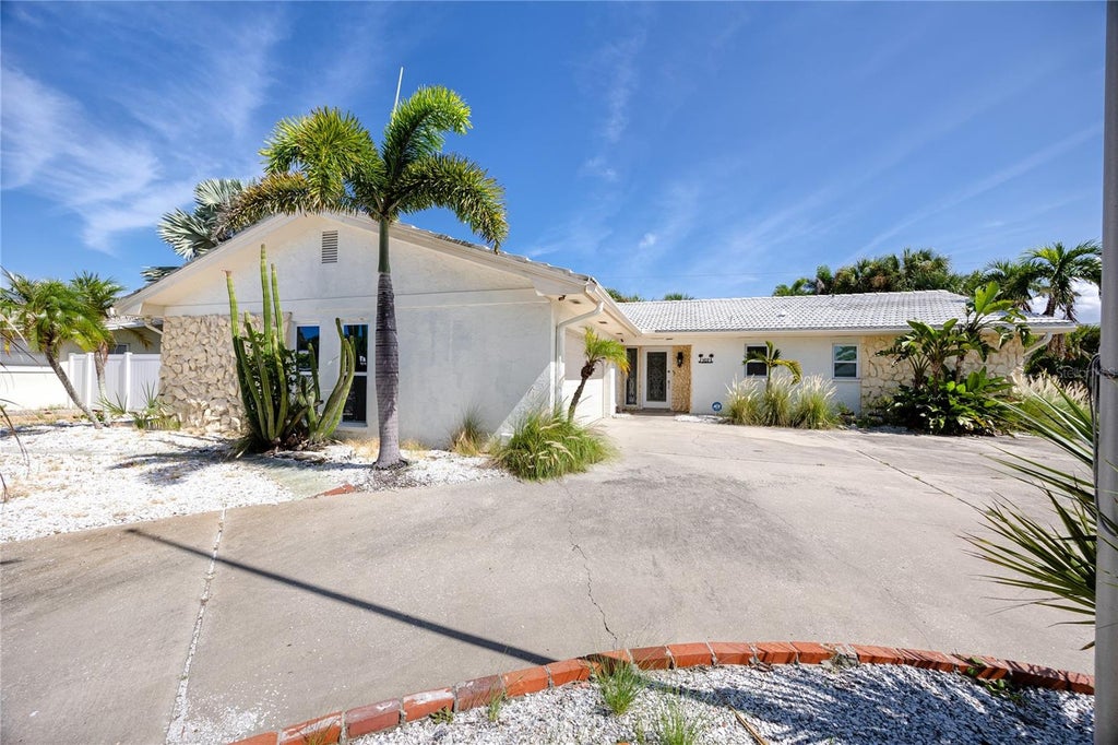 Photo of 107 21st Street, Belleair Beach, FL 33786 (MLS # TB8543298)