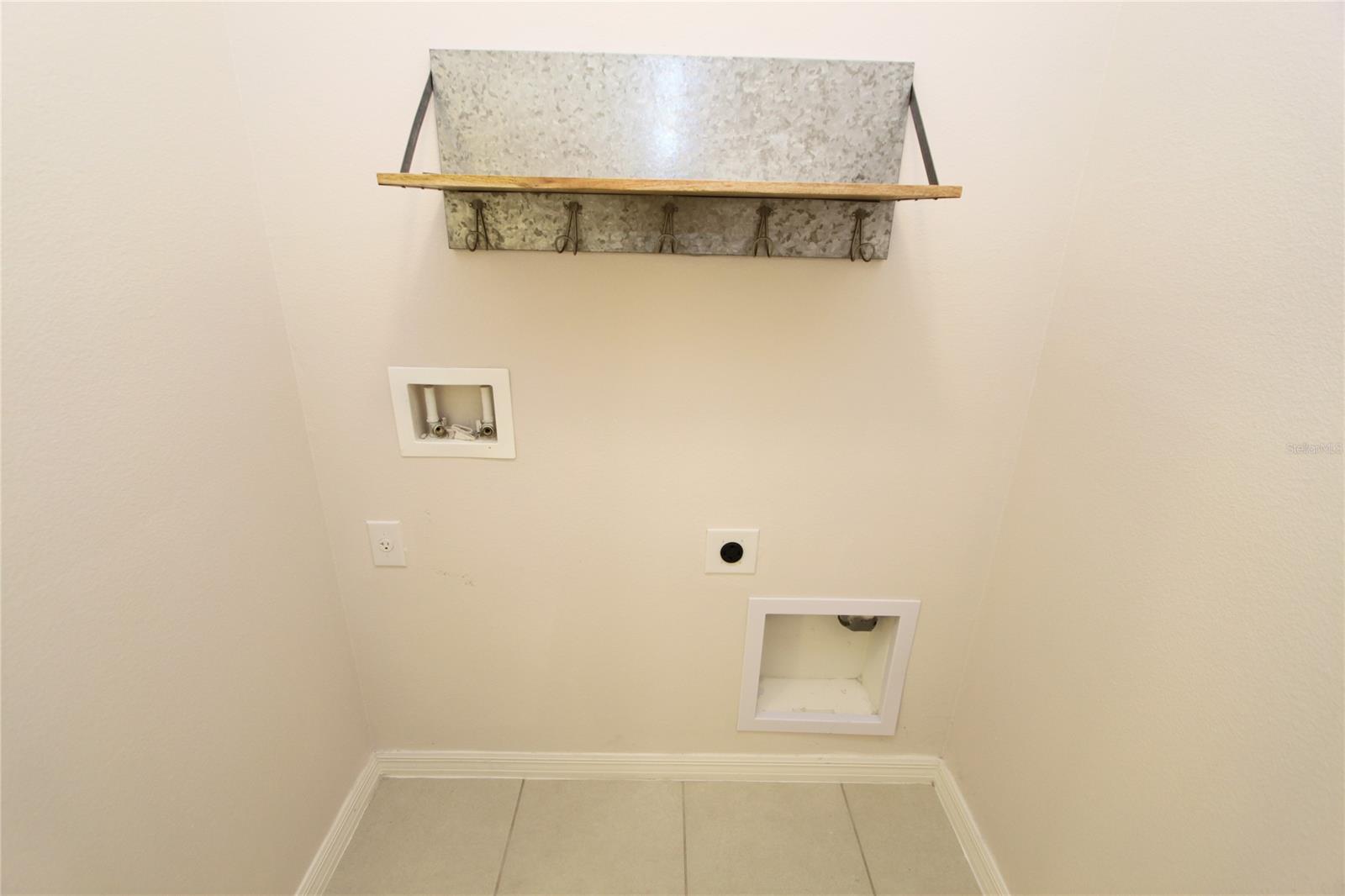 Sabal Lakes - Residential Lease