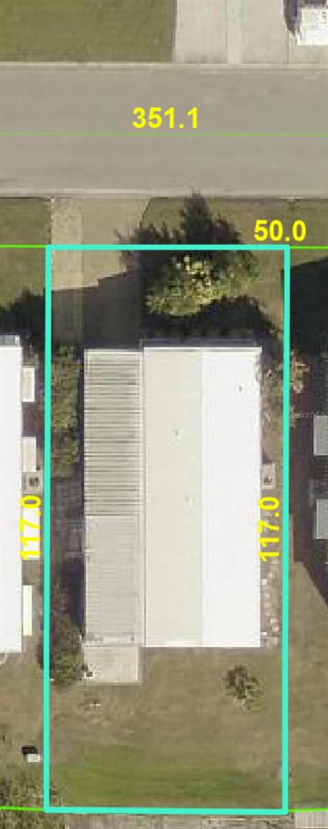 PALM LAKE ESTATES - Residential