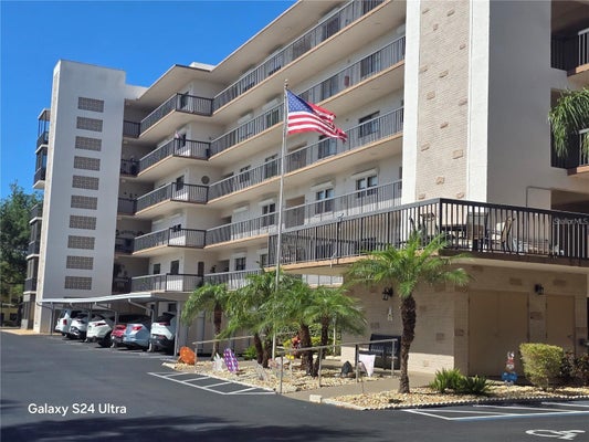 8186 TERRACE GARDEN DR N UNIT 409, ST PETERSBURG, FL 33709 - Image e7ddc1b64f9f2d83dccc21e0881ca5df/1264918673