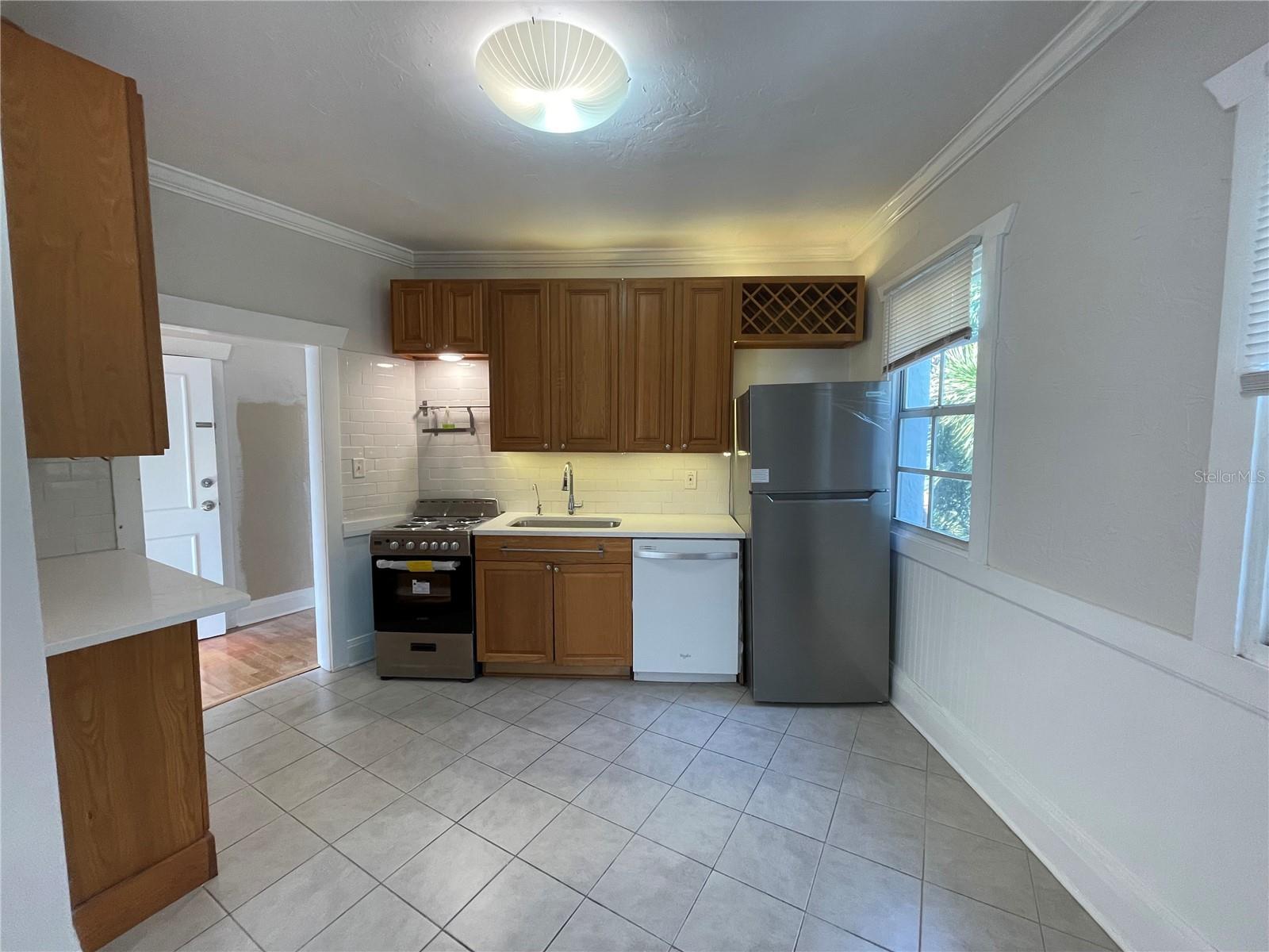 NEAR BAY SUB - Residential Lease