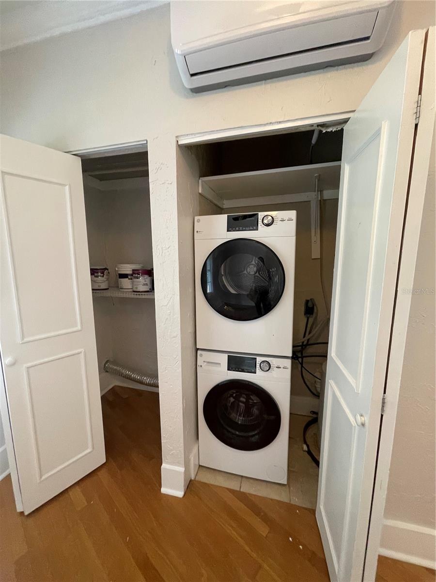 NEAR BAY SUB - Residential Lease