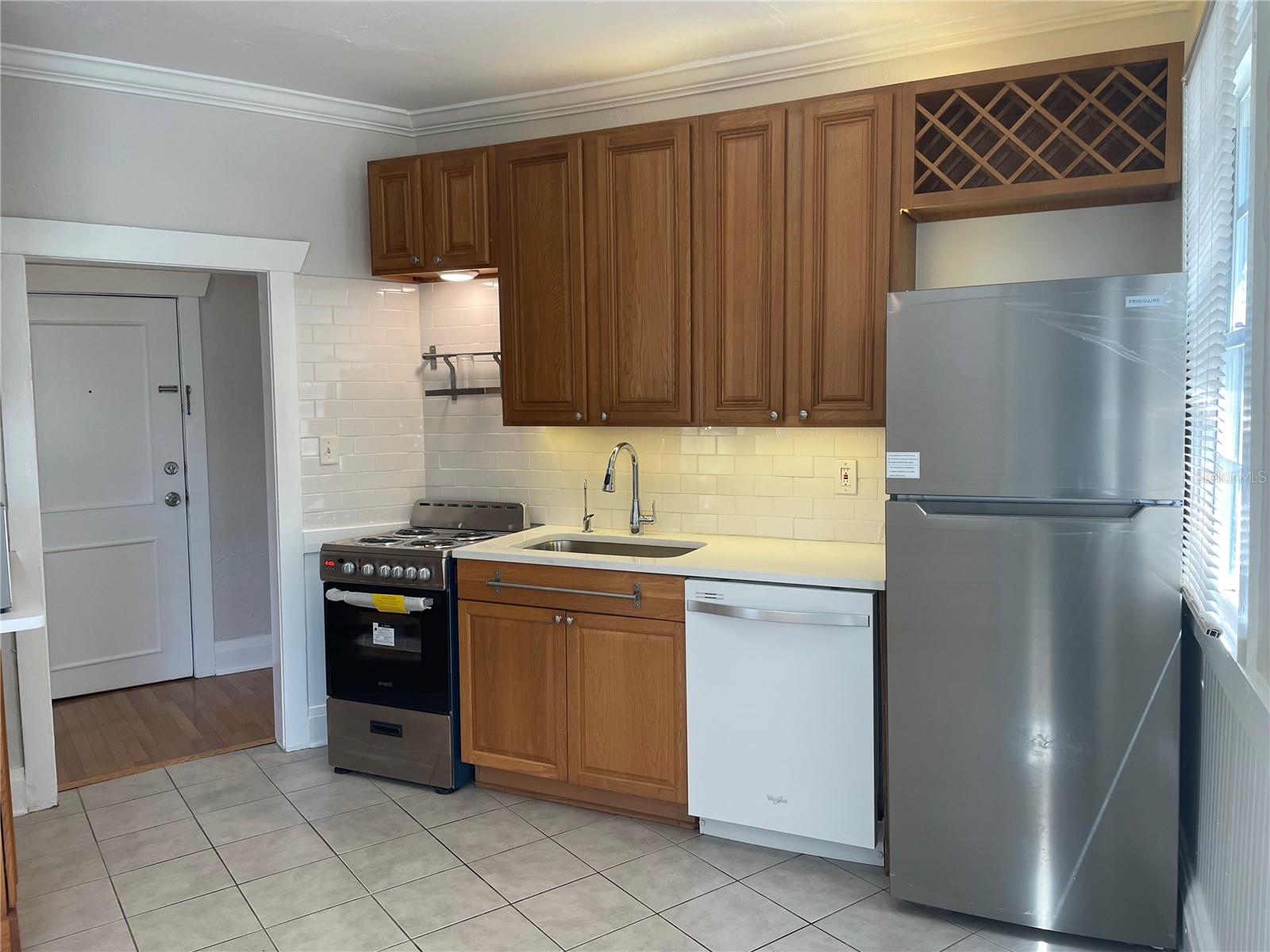 NEAR BAY SUB - Residential Lease