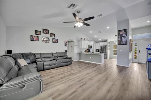 Tiny photo for 40610 E Fourth Avenue, Umatilla, FL 32784 (MLS # G5112562)