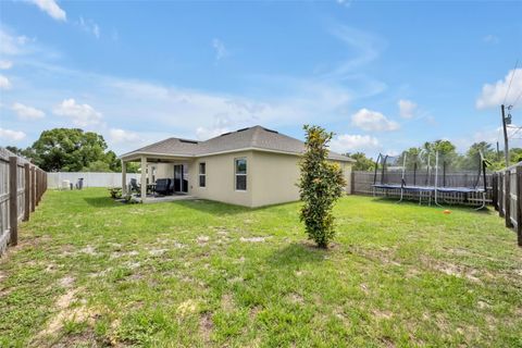 Tiny photo for 40610 E Fourth Avenue, Umatilla, FL 32784 (MLS # G5112562)