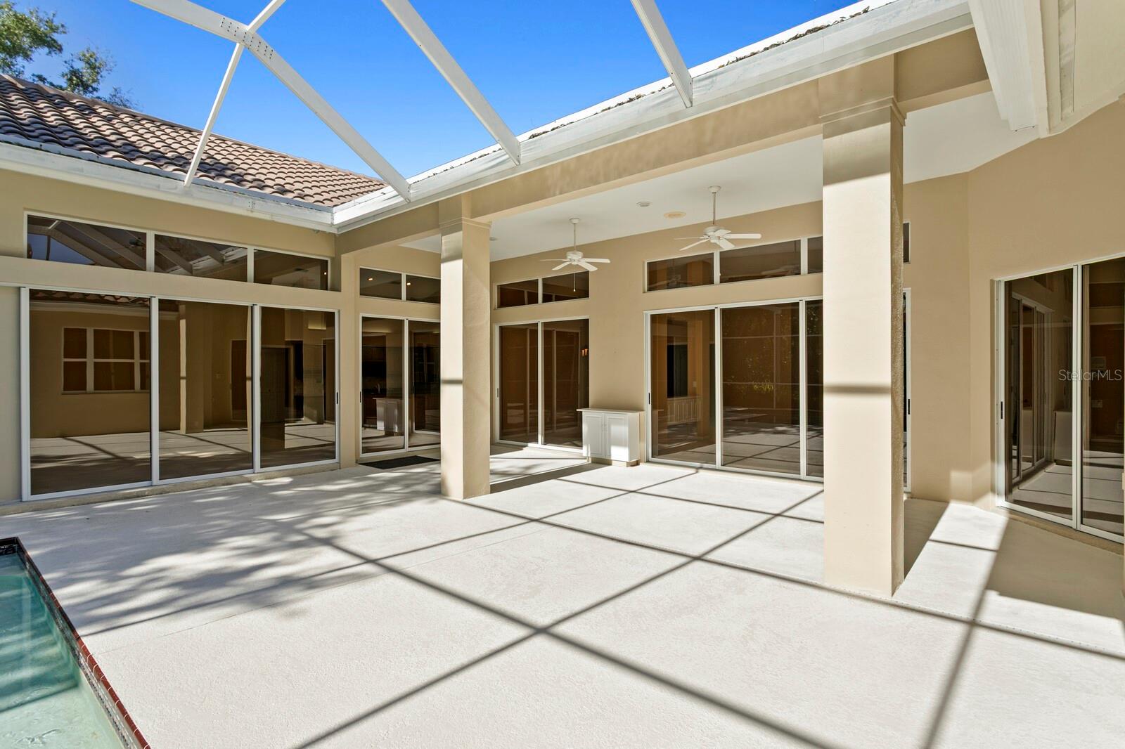 TAMPA PALMS AREA 2 UNIT 7D - Residential