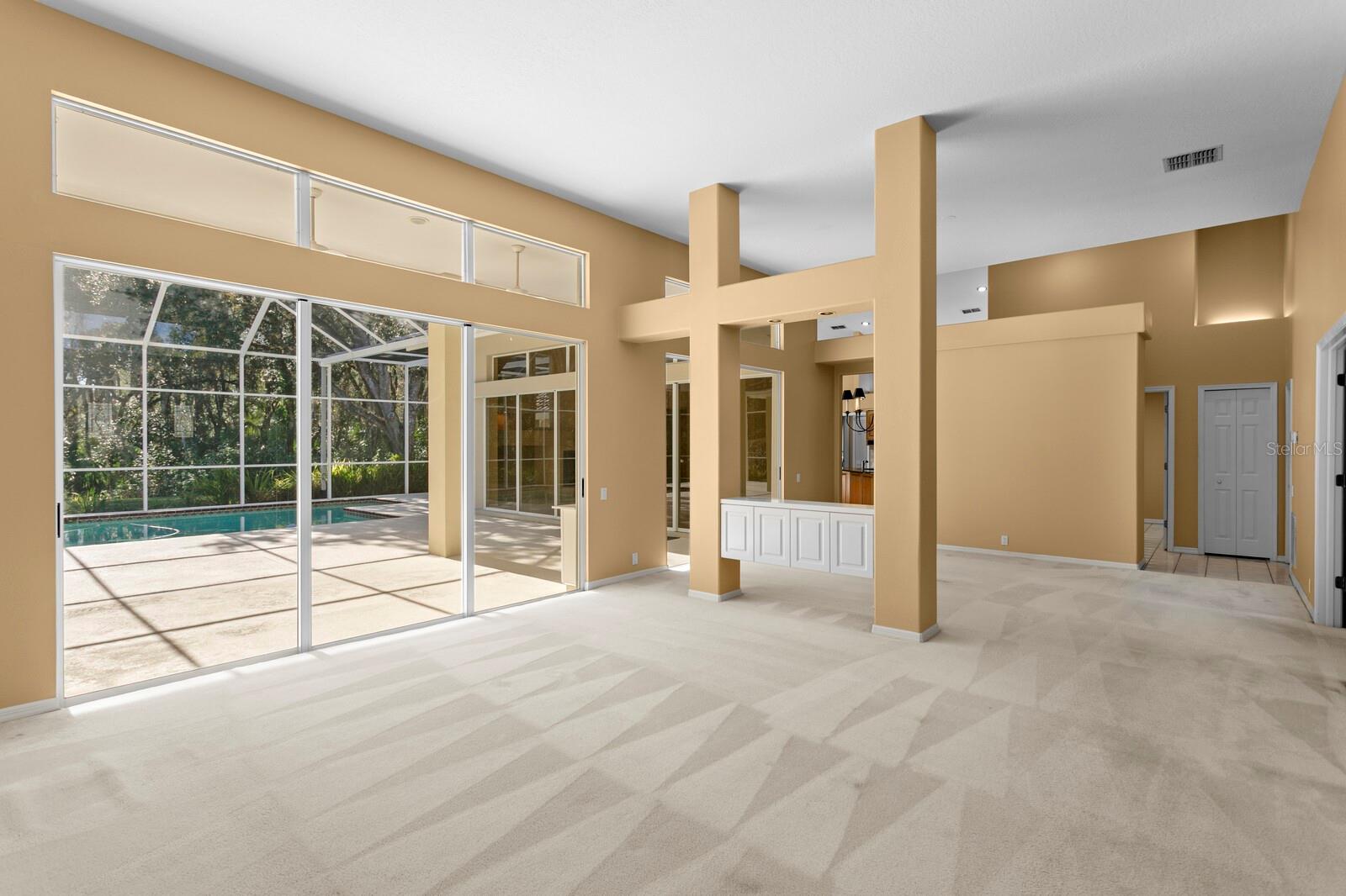 TAMPA PALMS AREA 2 UNIT 7D - Residential