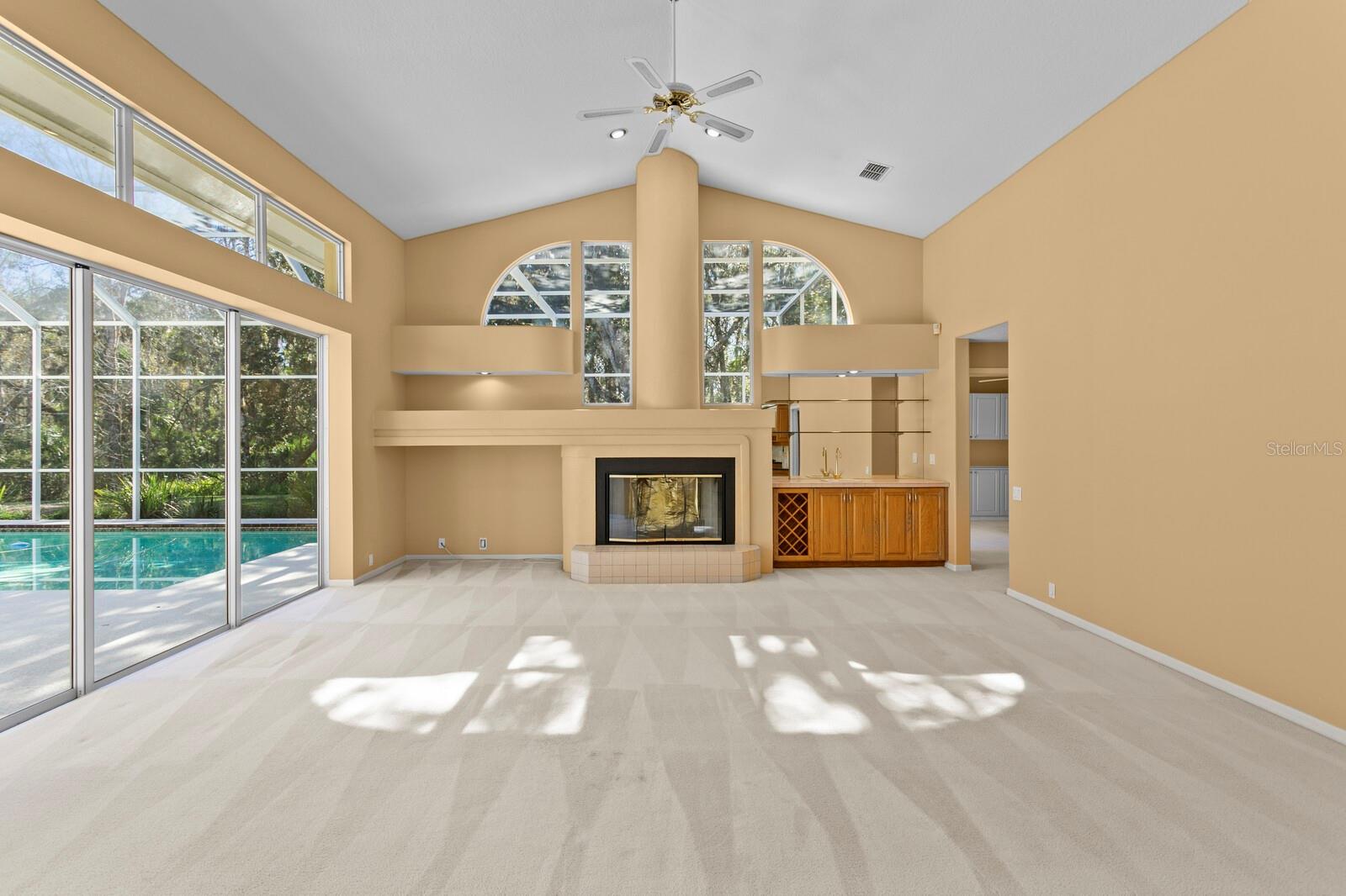 TAMPA PALMS AREA 2 UNIT 7D - Residential