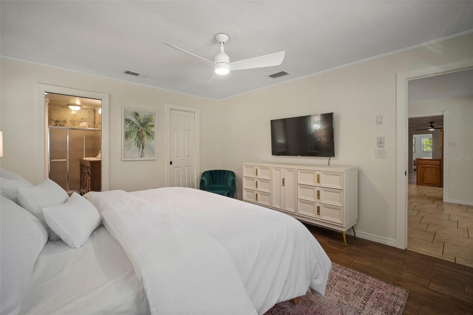 SHAWS POINT - Residential