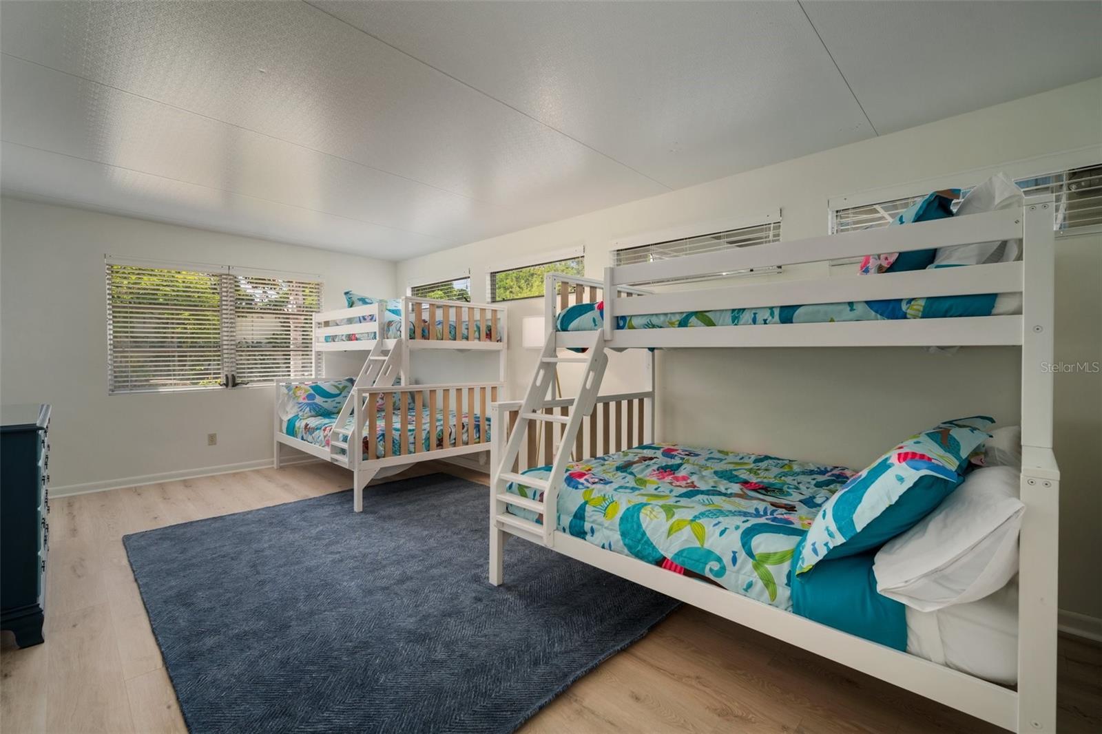 SHAWS POINT - Residential