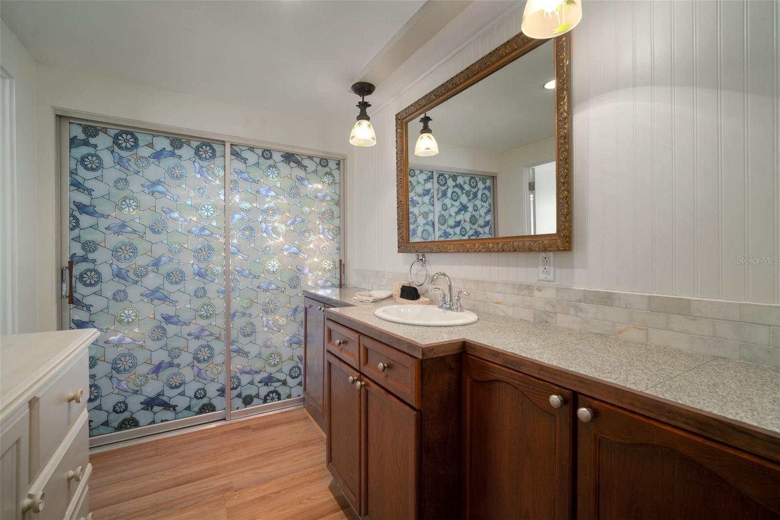 SHAWS POINT - Residential