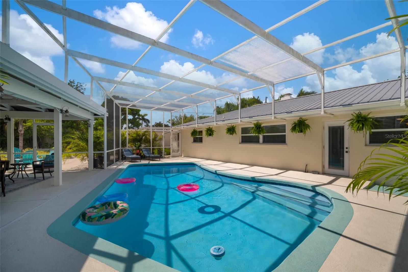 SHAWS POINT - Residential