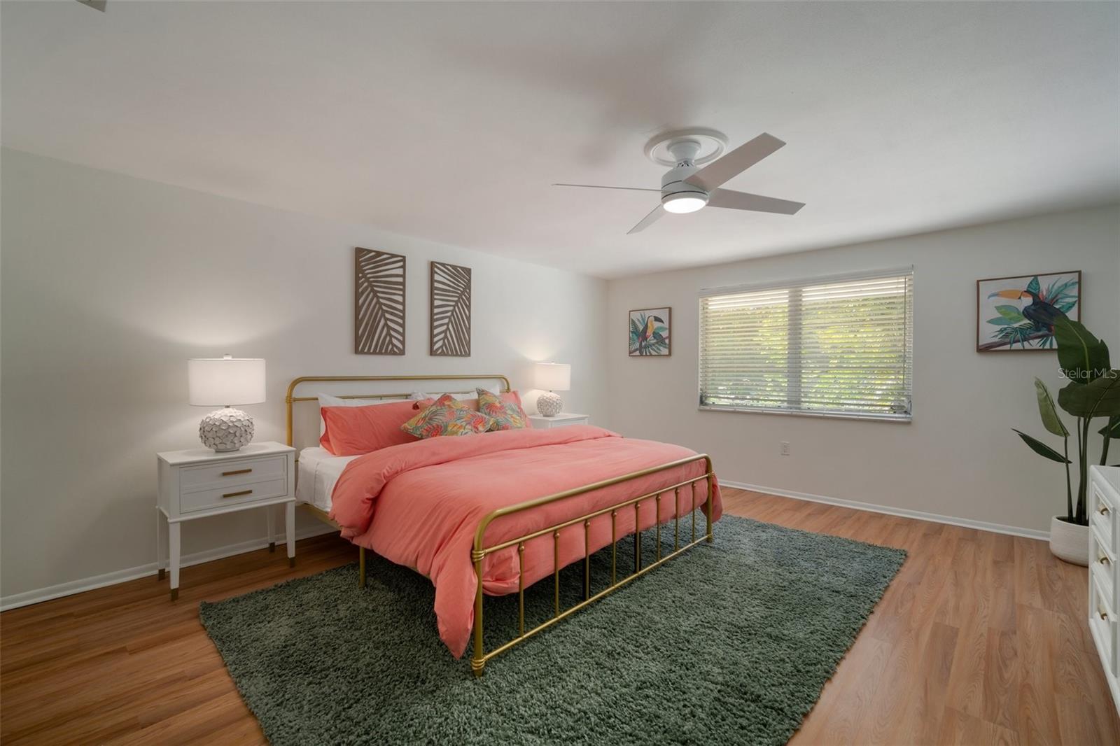 SHAWS POINT - Residential