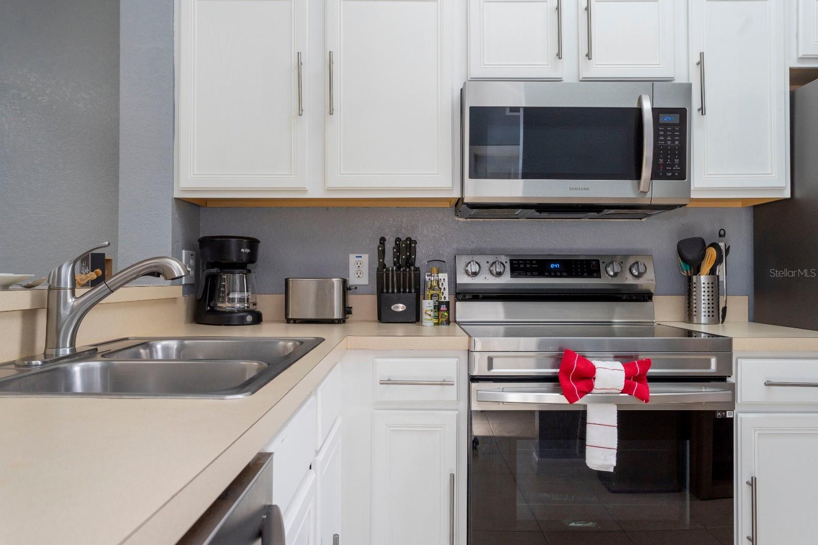 REGAL PALMS AT HIGHLAND RESERVE PH 05 - Residential