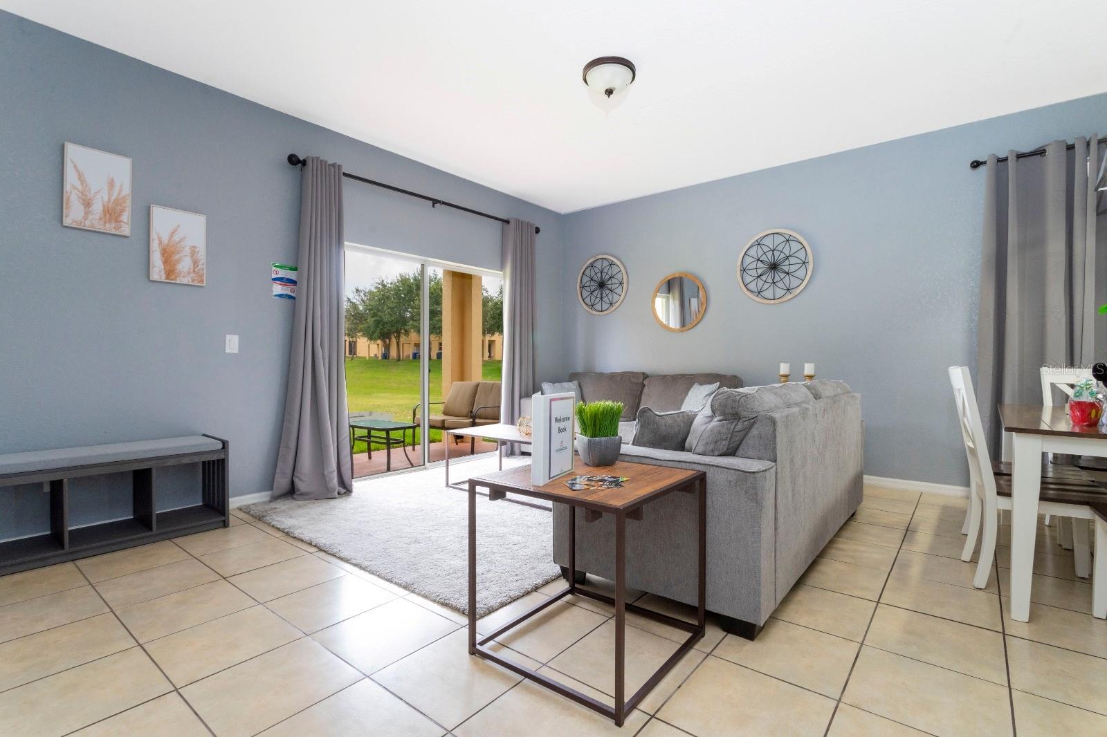 REGAL PALMS AT HIGHLAND RESERVE PH 05 - Residential