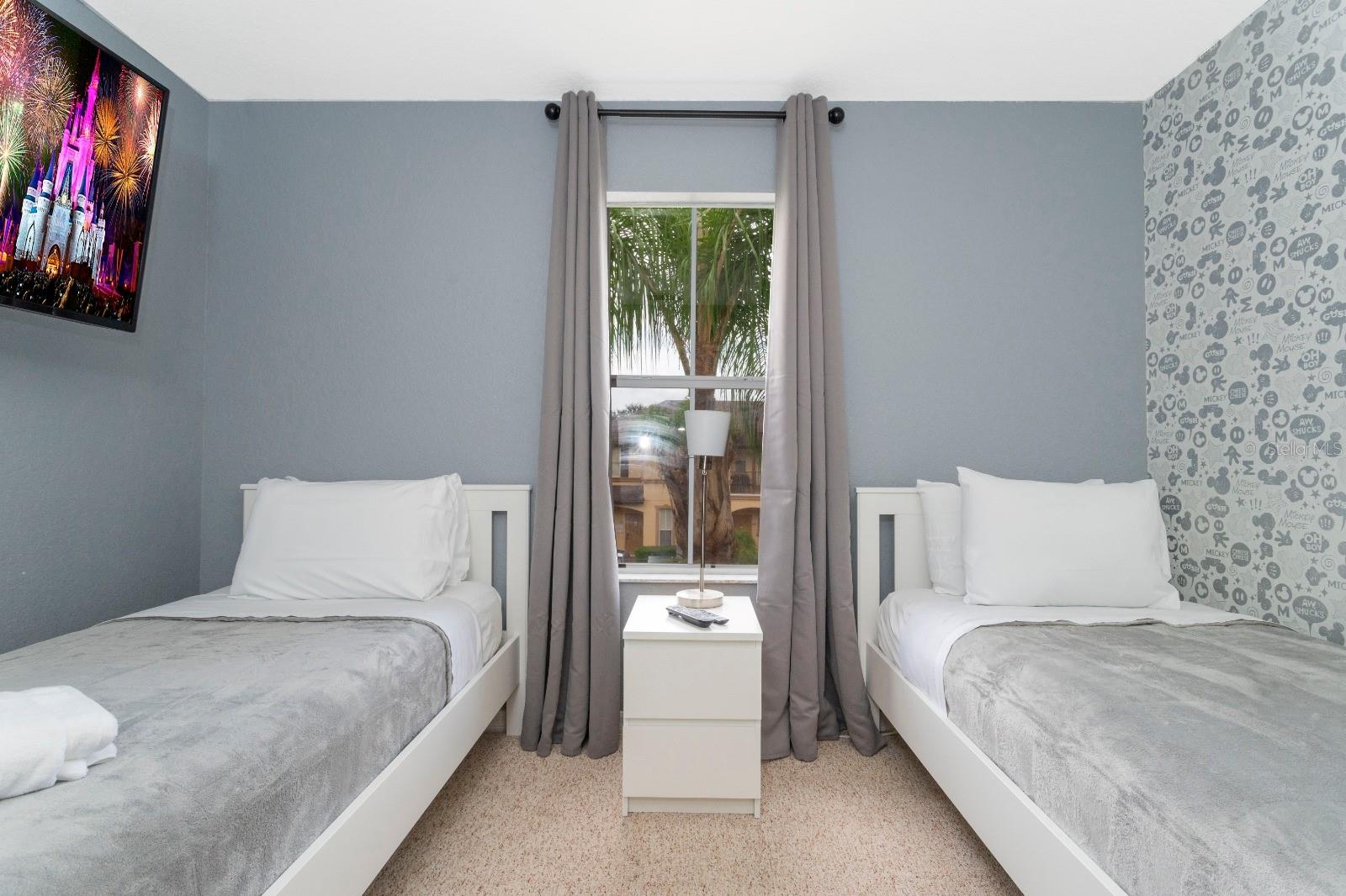 REGAL PALMS AT HIGHLAND RESERVE PH 05 - Residential