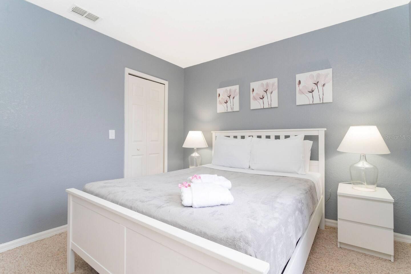 REGAL PALMS AT HIGHLAND RESERVE PH 05 - Residential