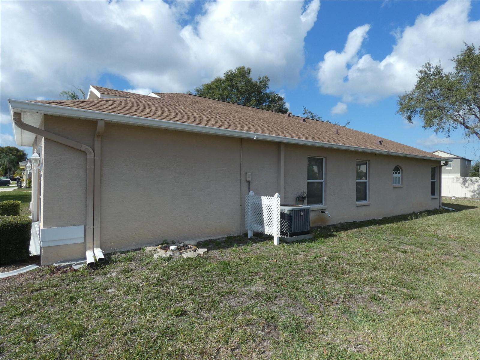 MEADOW OAKS - Residential