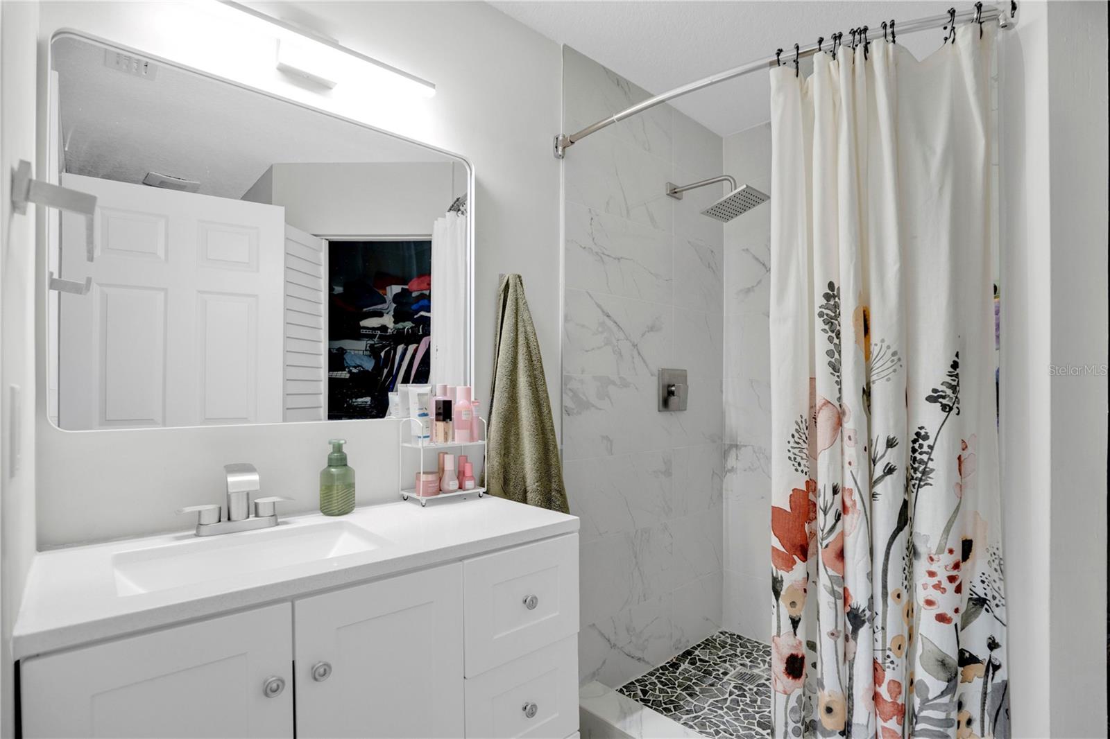 REGENCY PARK AT LAKE MARY A CONDO - Residential