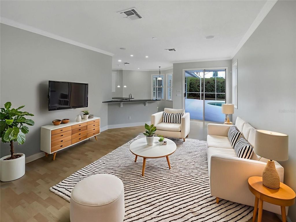 Photo of 1201 Hollow Pine Drive, Oviedo, FL 32765 (MLS # O6354169)
