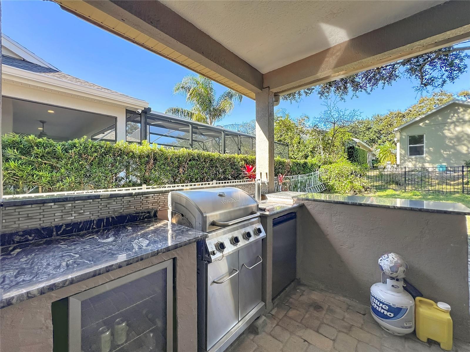 WATERSEDGE - Residential