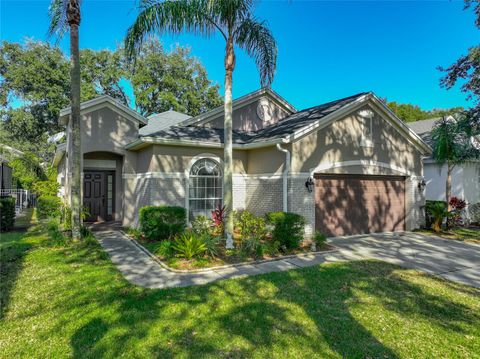 Photo of 810 Lakeworth Circle, Lake Mary, FL 32746 (MLS # B4902139)