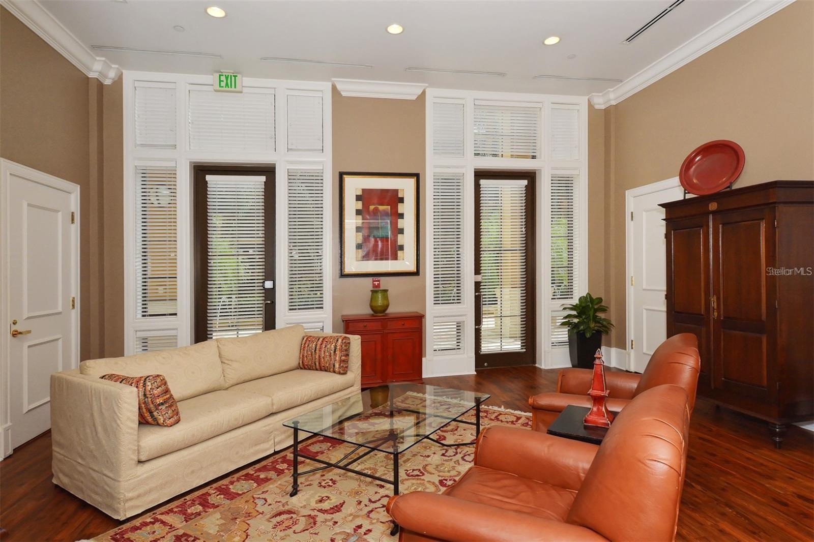 RENAISSANCE - Residential Lease