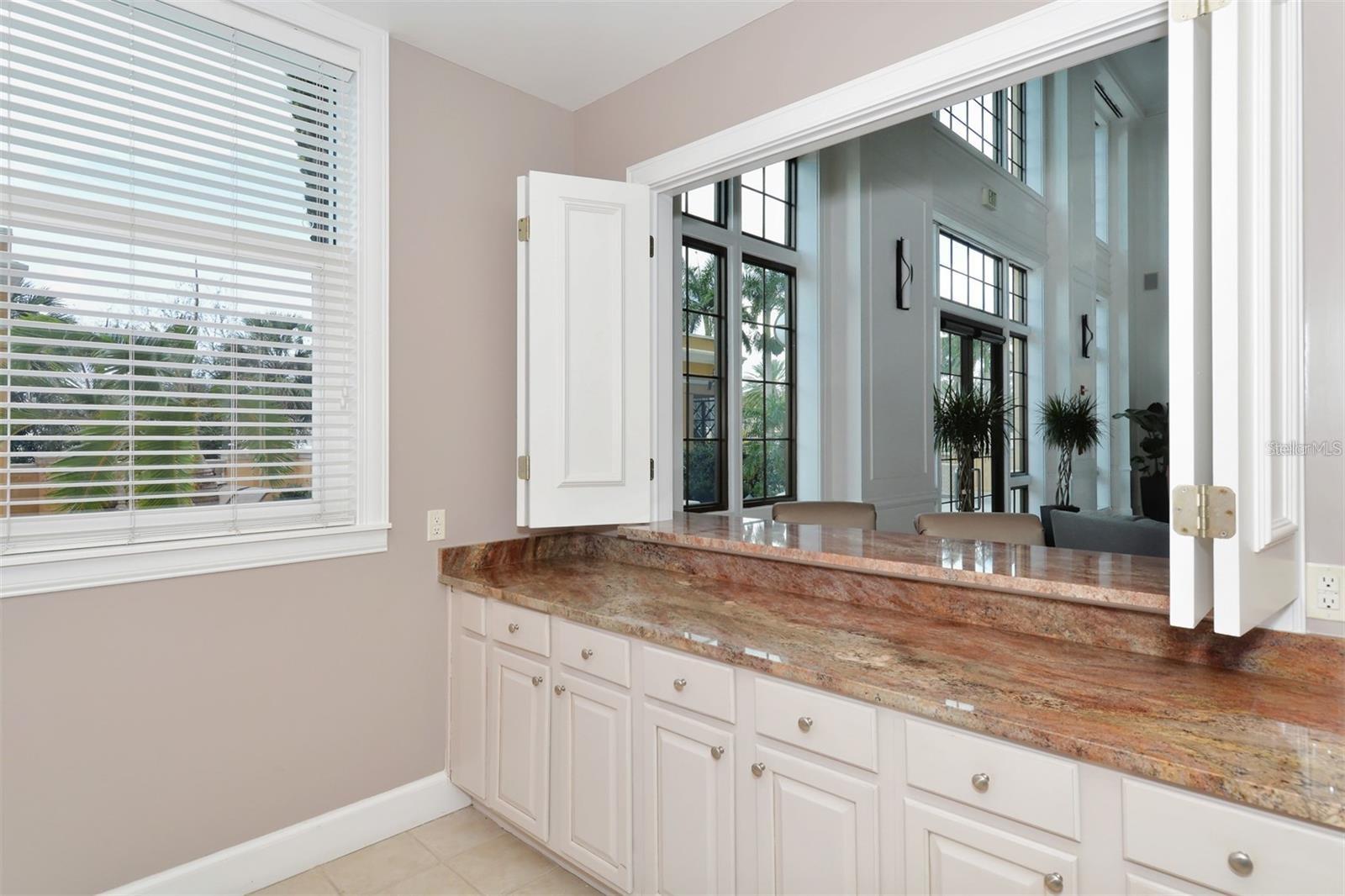 RENAISSANCE - Residential Lease