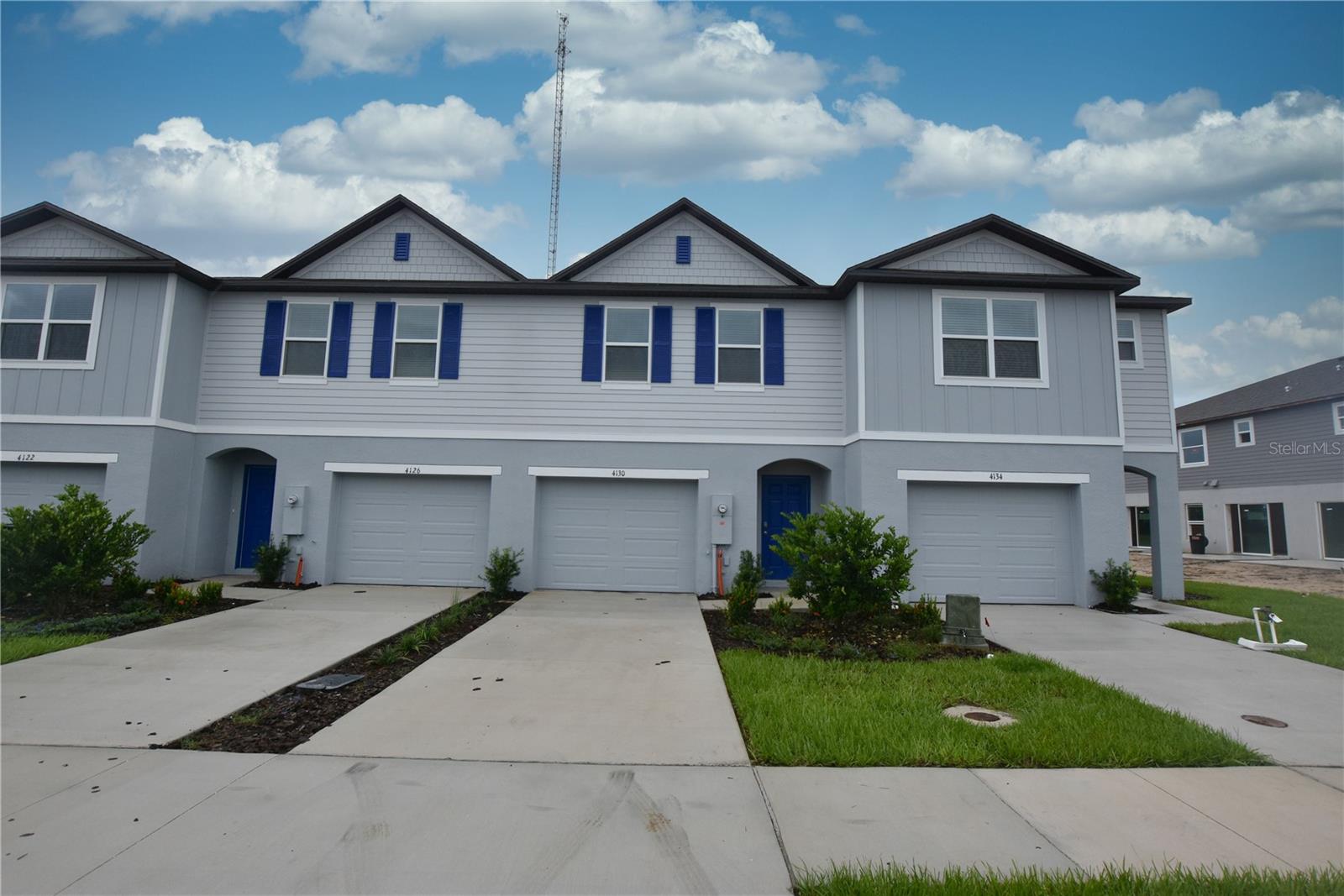 Discover this brand-new, 3-bedroom, 2.5-bathroom townhome in the desirable Oak Creek Preserve community. This energy-efficient home features an open floor plan, a gourmet kitchen with a center island, granite countertops, and high-end stainless steel appliances. The kitchen also includes a step-in pantry and additional storage under the stairs. The home boasts tile flooring on the ground floor and carpeting upstairs. The spacious master bedroom has a private ensuite bath with a dual-sink vanity and a step-in shower. An upstairs laundry room comes with a washer and dryer. Enjoy the open patio with no rear neighbors. Community amenities include a pool and a recreation area. Lawn care is included! Be the first to live in this new home! Located in the George Jenkins school district.
Administration Fee:
Upon approval tenants will be subject to a $250 one-time administration fee.
Resident Benefit Package (Included in rental amount):
-Bi-monthly A/C Filter Delivery
-$100,000 Tenant Liability Insurance/ $10,000 Content Coverage
-PestShare Service
-Identity Protection
-Credit building (All Credit Bureaus)
-Piñata Tenant Rewards Program
-Tenant Portal Access: Online payments & submission of maintenance requests
-24 Hour Emergency Maintenance Hotline
-One time Late Fee Forgiveness
-$500 Rebate after closing if you purchase a home with one of our preferred Realtors