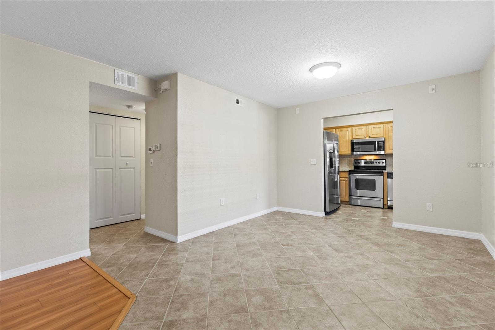 6100 GULFPORT BOULEVARD S 114